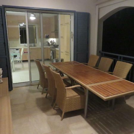 Villa Victoria Пафос Екстер'єр фото