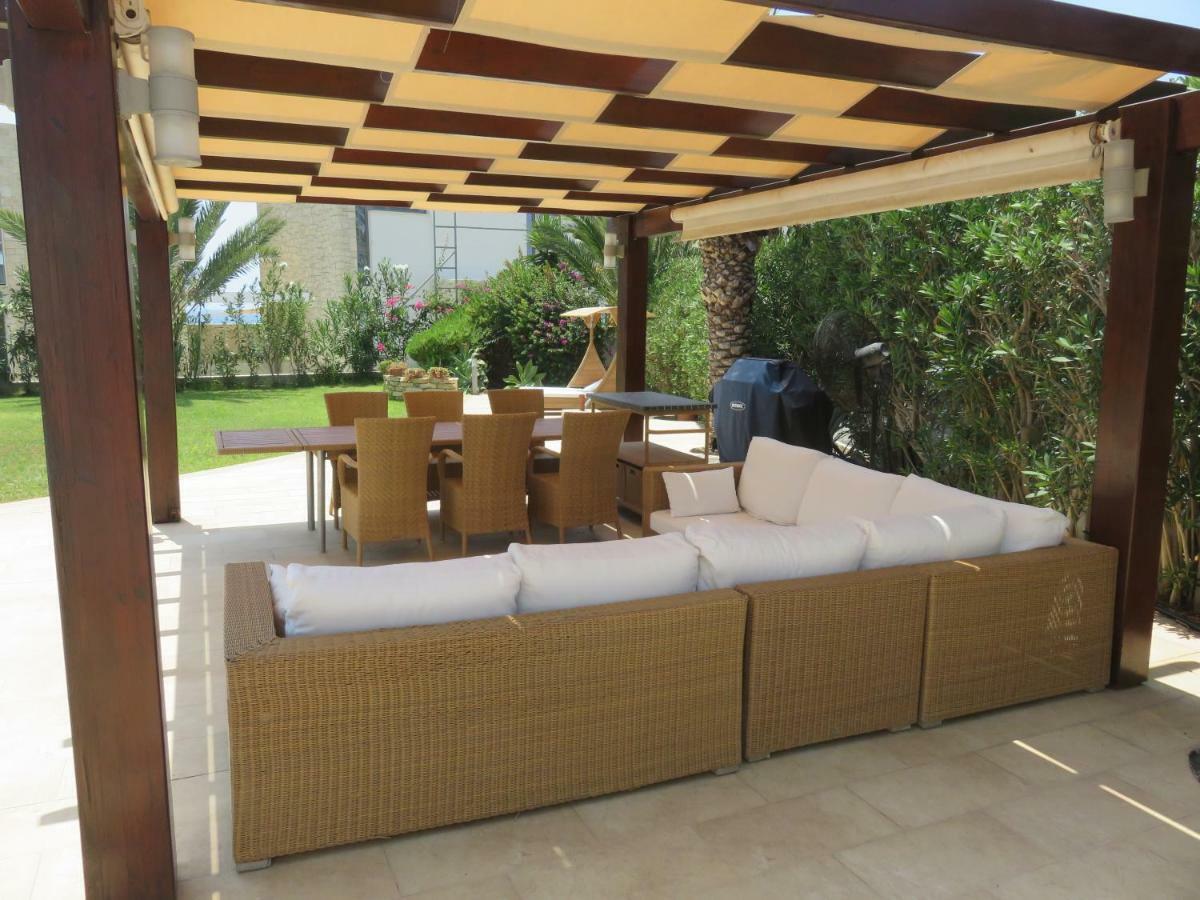 Villa Victoria Пафос Екстер'єр фото